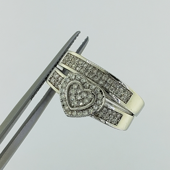 Dazzling Ladies 2 Pcs Silver Heart Shape Ring Set - Picture 2 of 8